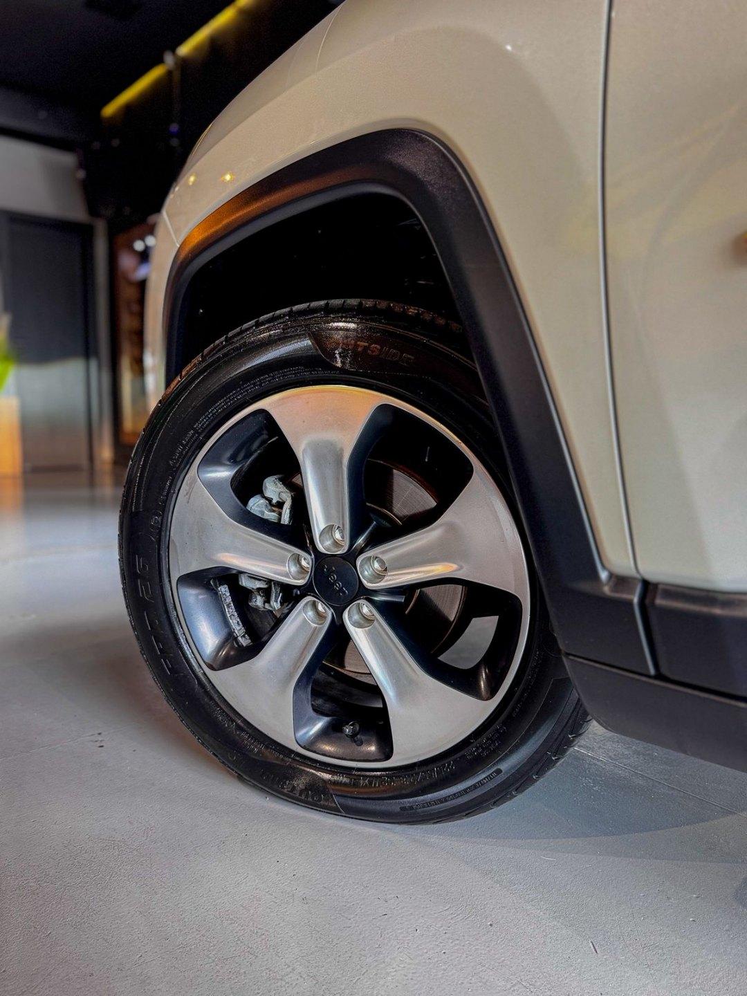 Foto número 410172 do veiculo