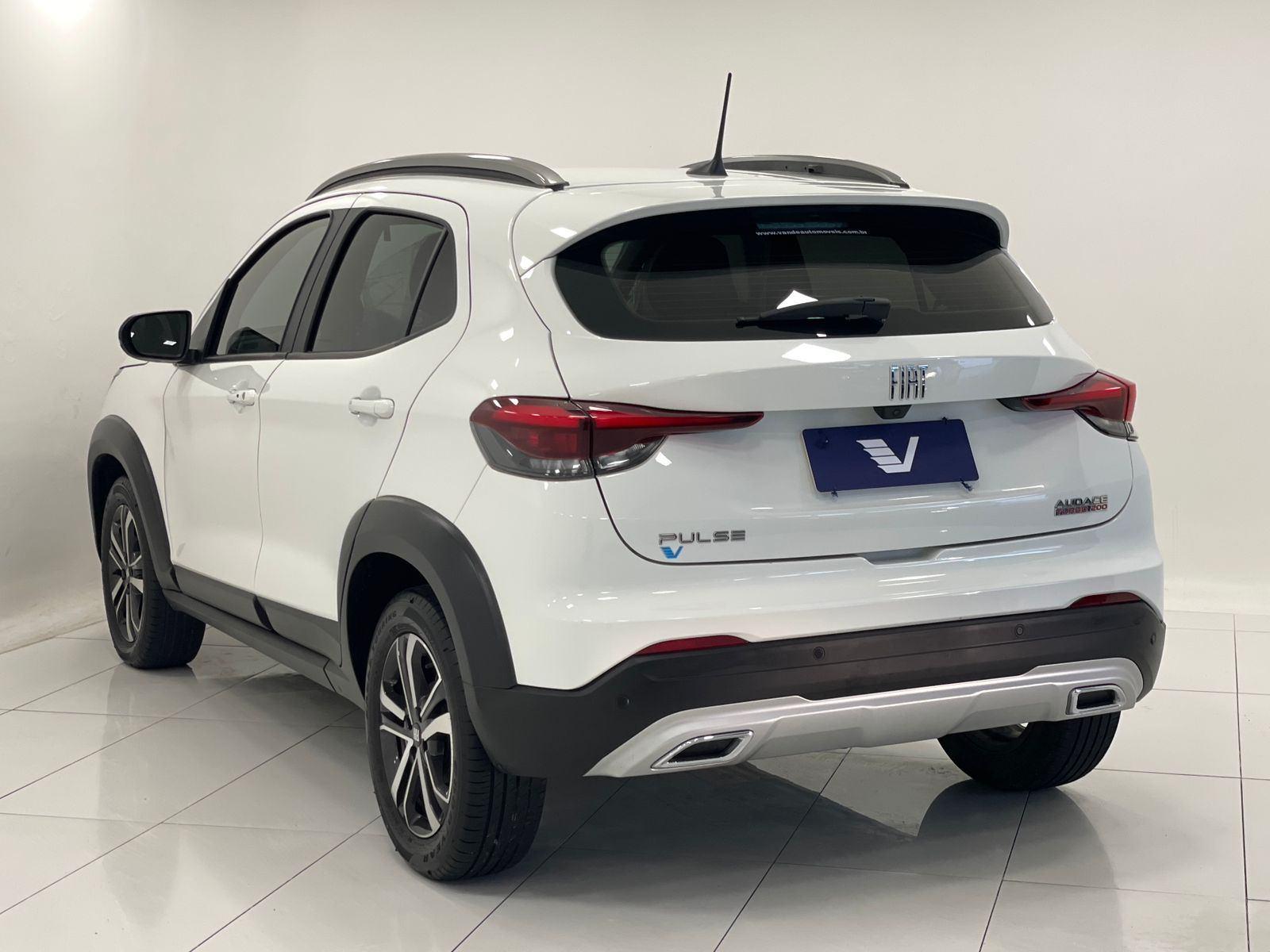 Foto número 406962 do veiculo