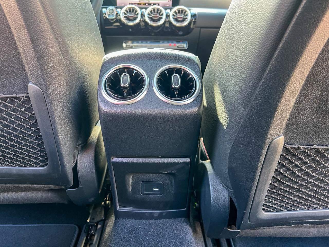 Foto número 410266 do veiculo