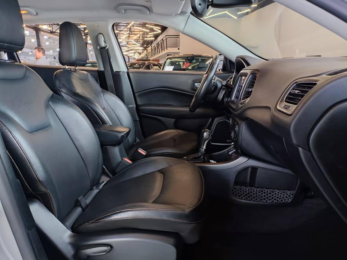 Foto número 422616 do veiculo