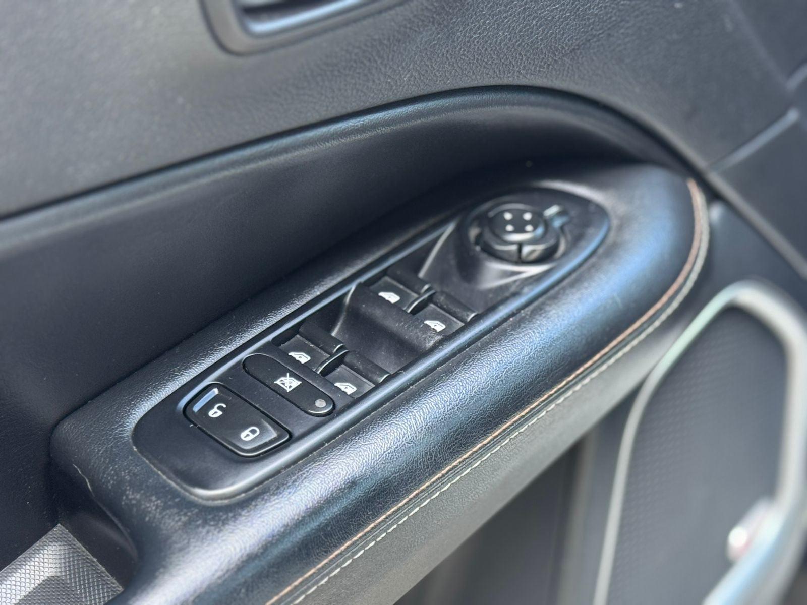 Foto número 420196 do veiculo