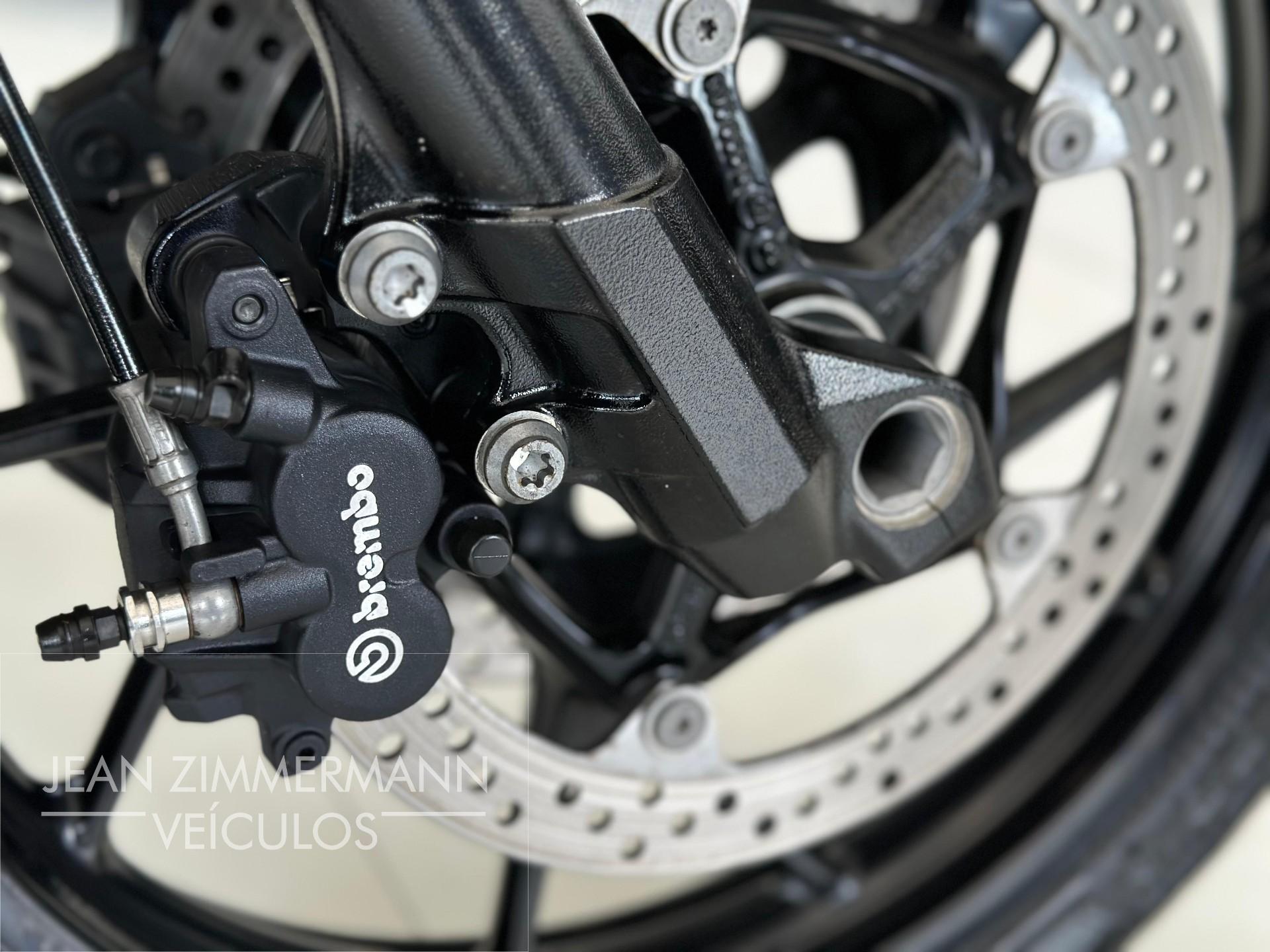 Foto número 400790 do veiculo