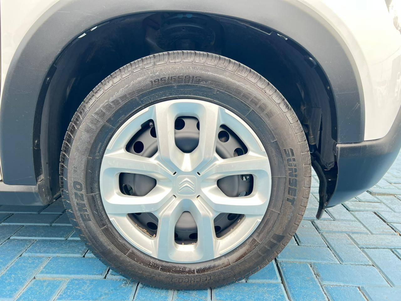 Foto número 421894 do veiculo