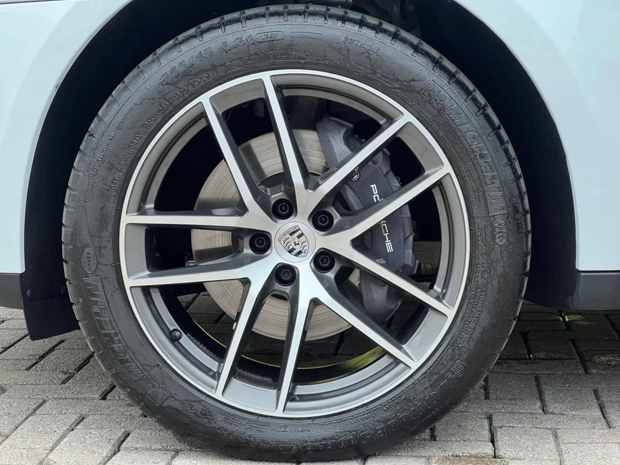 Foto número 422932 do veiculo