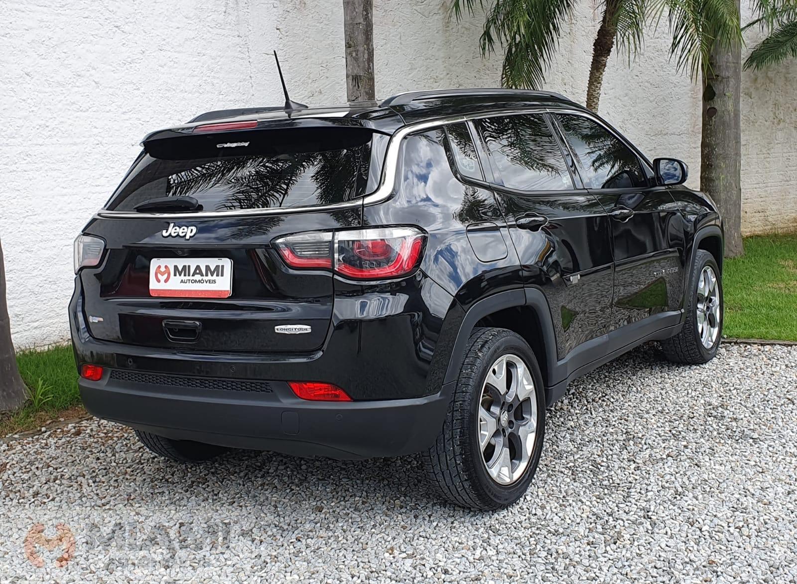 Foto número 422079 do veiculo