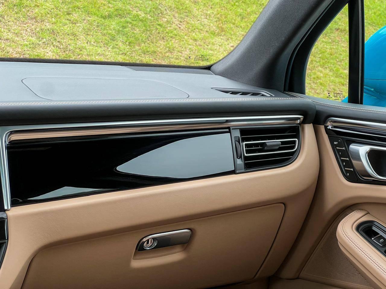 Foto número 415894 do veiculo