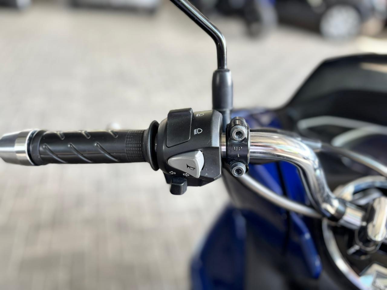 Foto número 432415 do veiculo