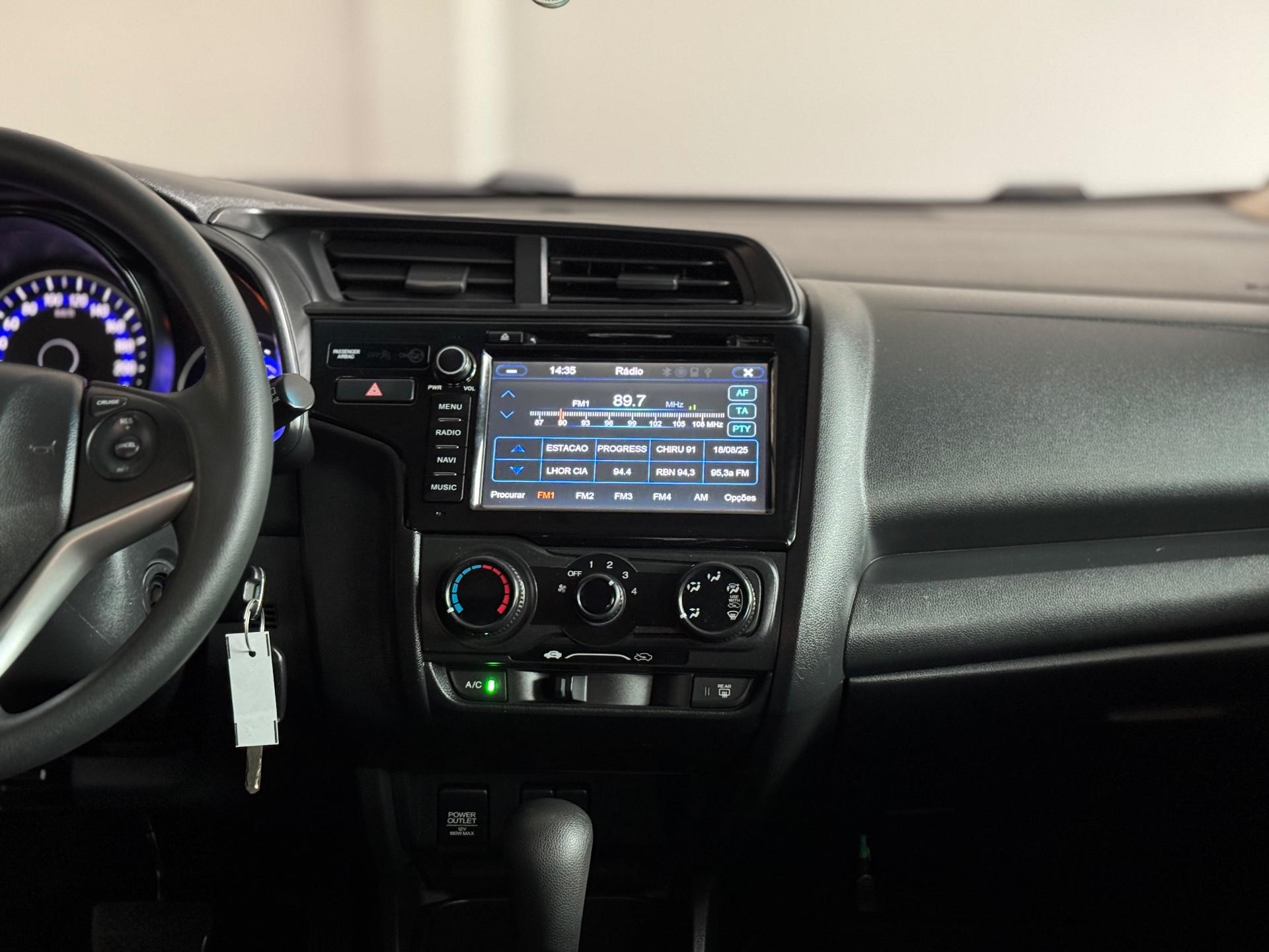 Foto número 421818 do veiculo