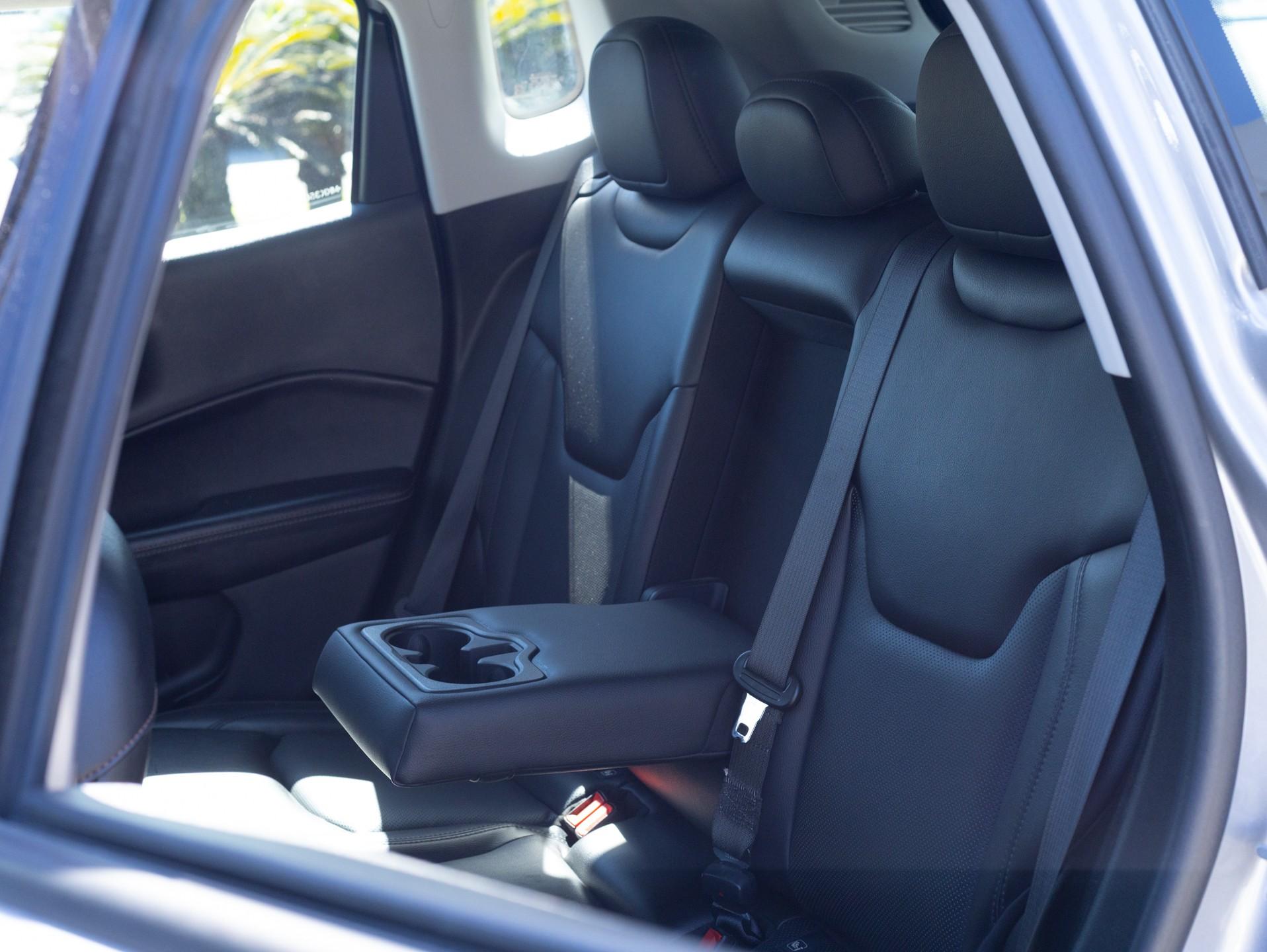 Foto número 422853 do veiculo