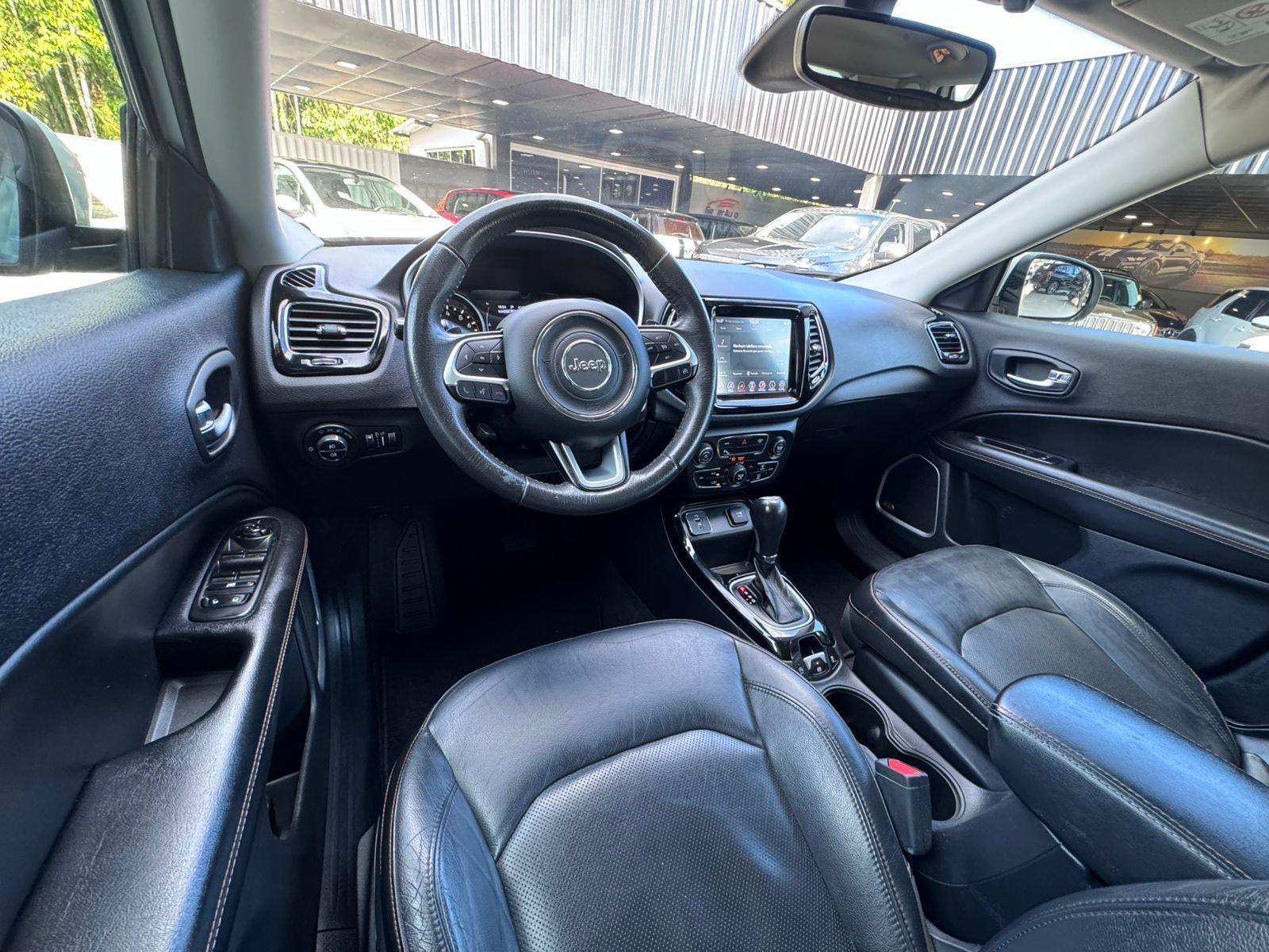 Foto número 420192 do veiculo