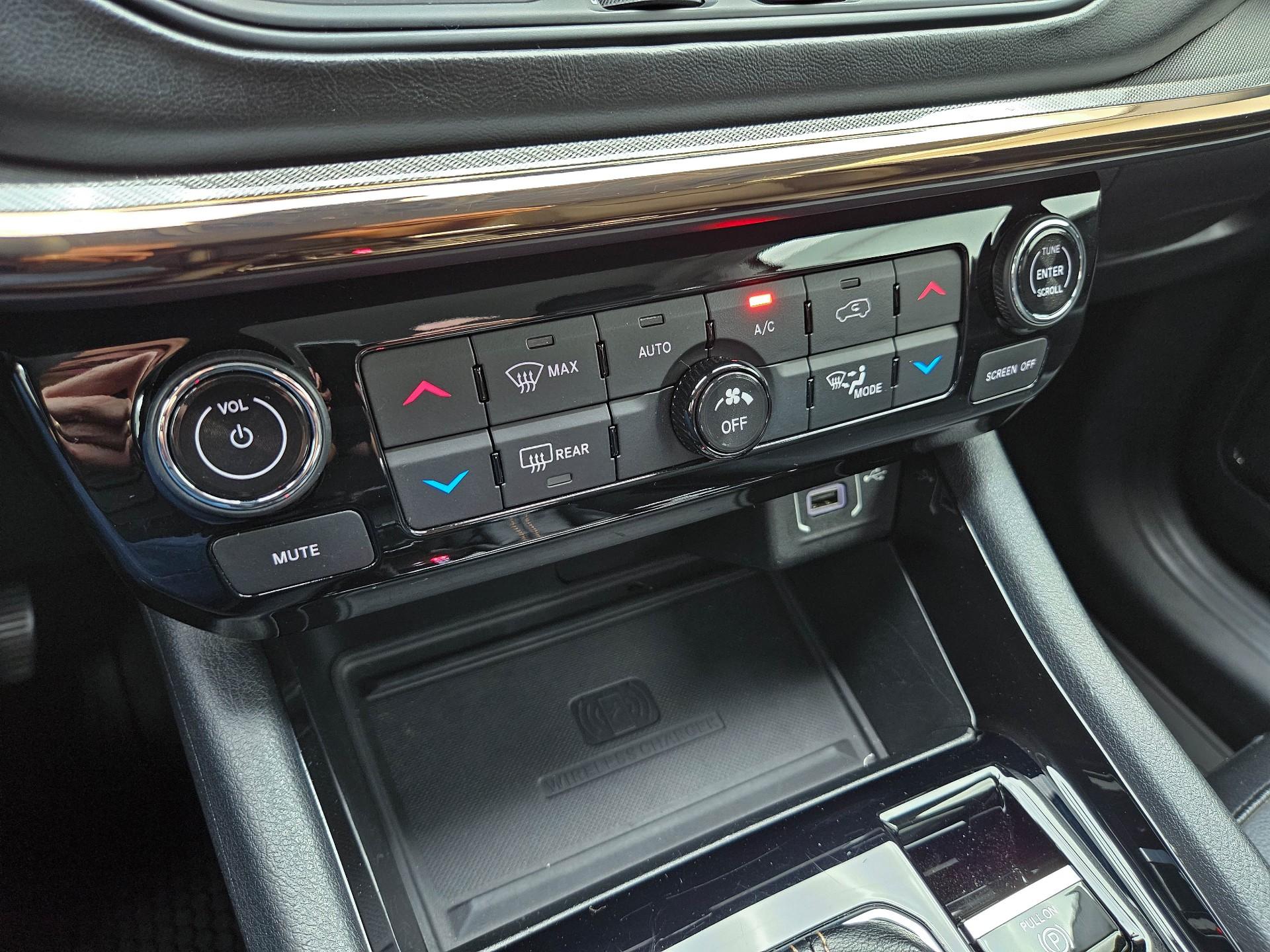 Foto número 403443 do veiculo