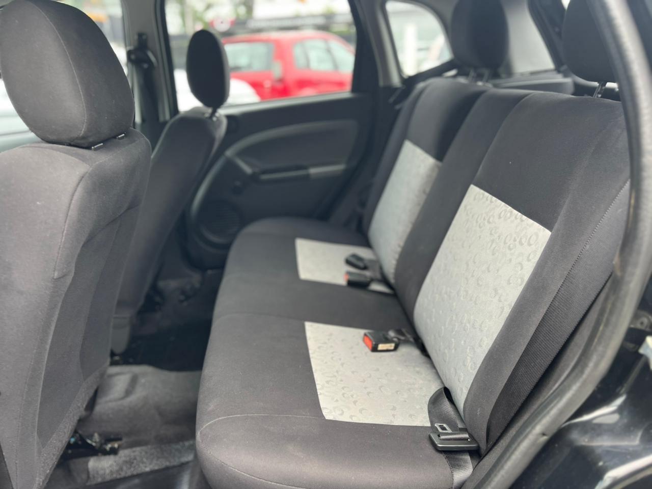 Foto número 421838 do veiculo