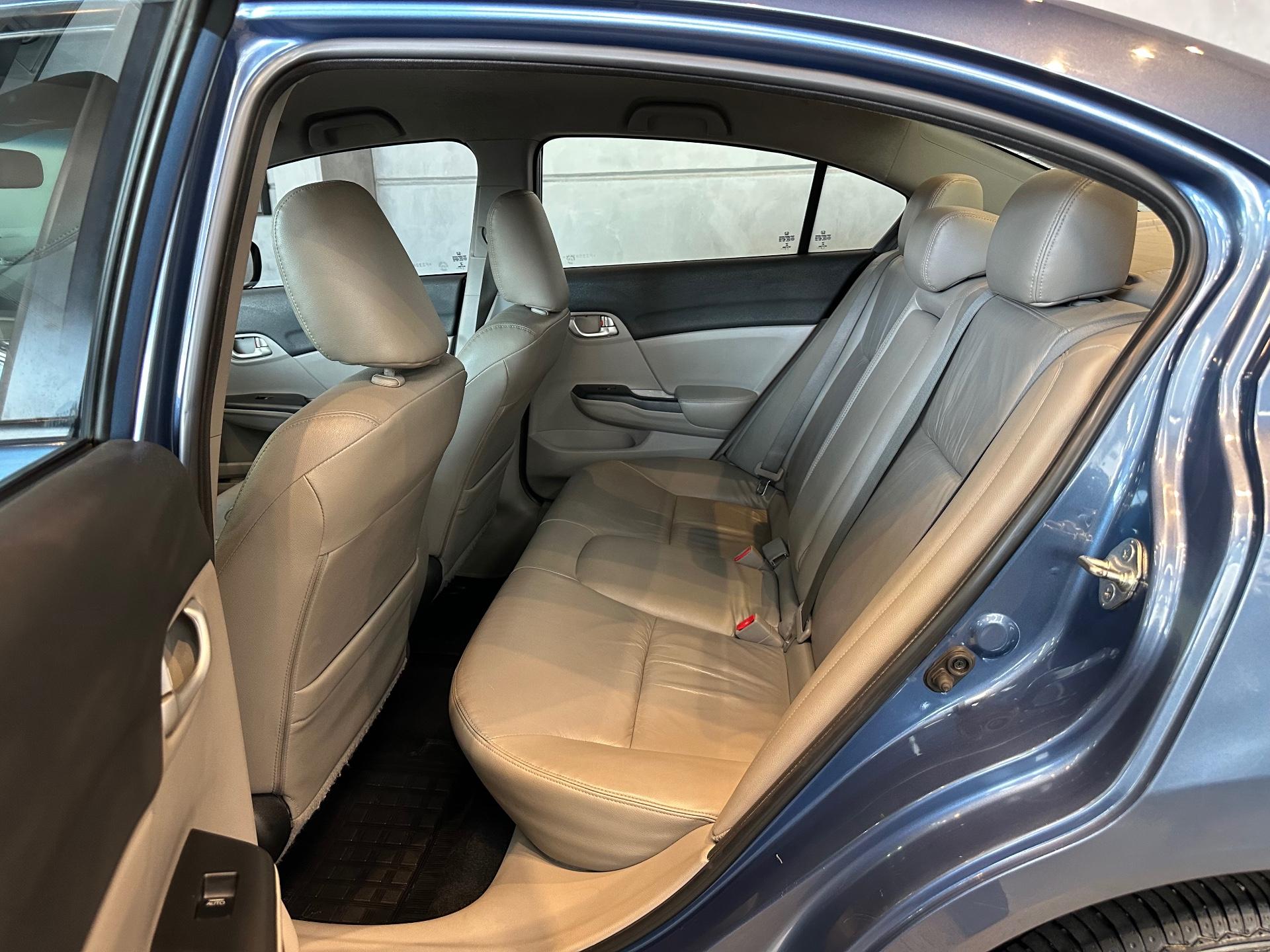 Foto número 408903 do veiculo