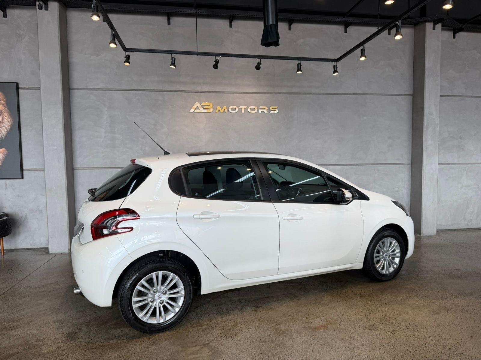 Foto número 418854 do veiculo