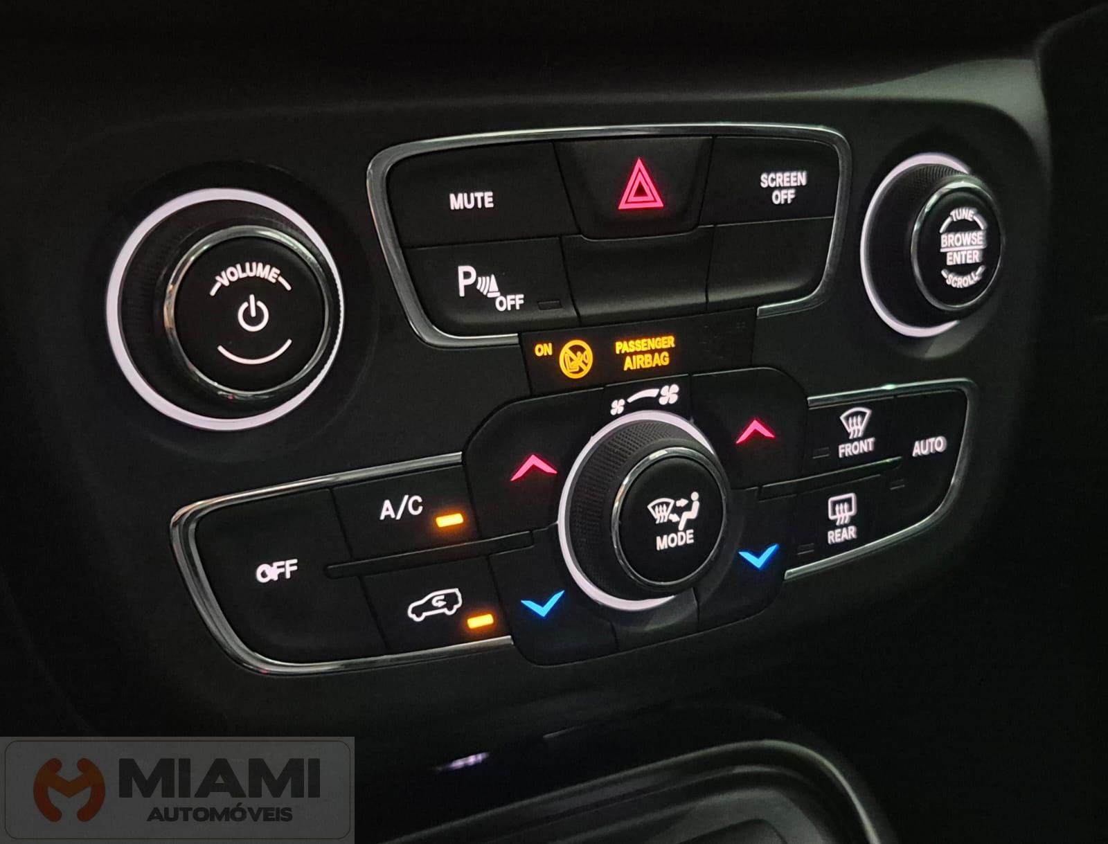 Foto número 421987 do veiculo