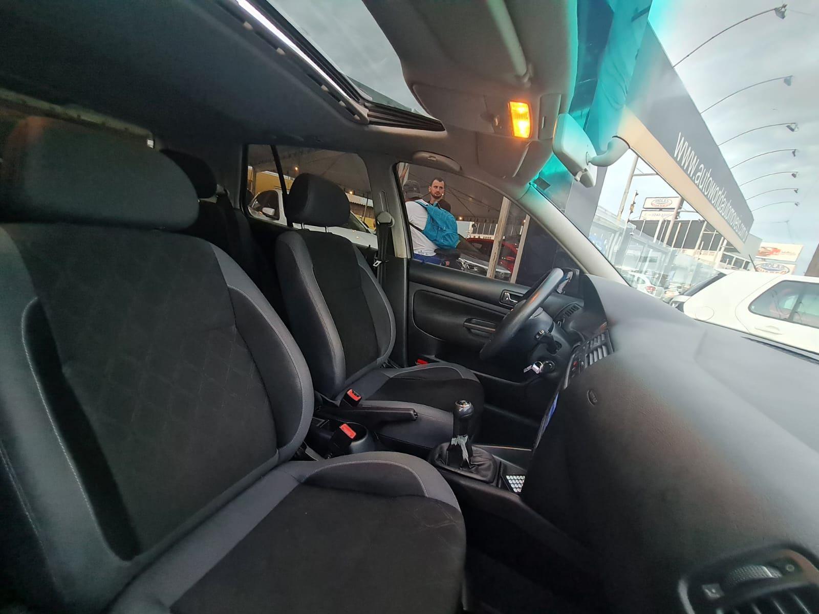 Foto número 420670 do veiculo