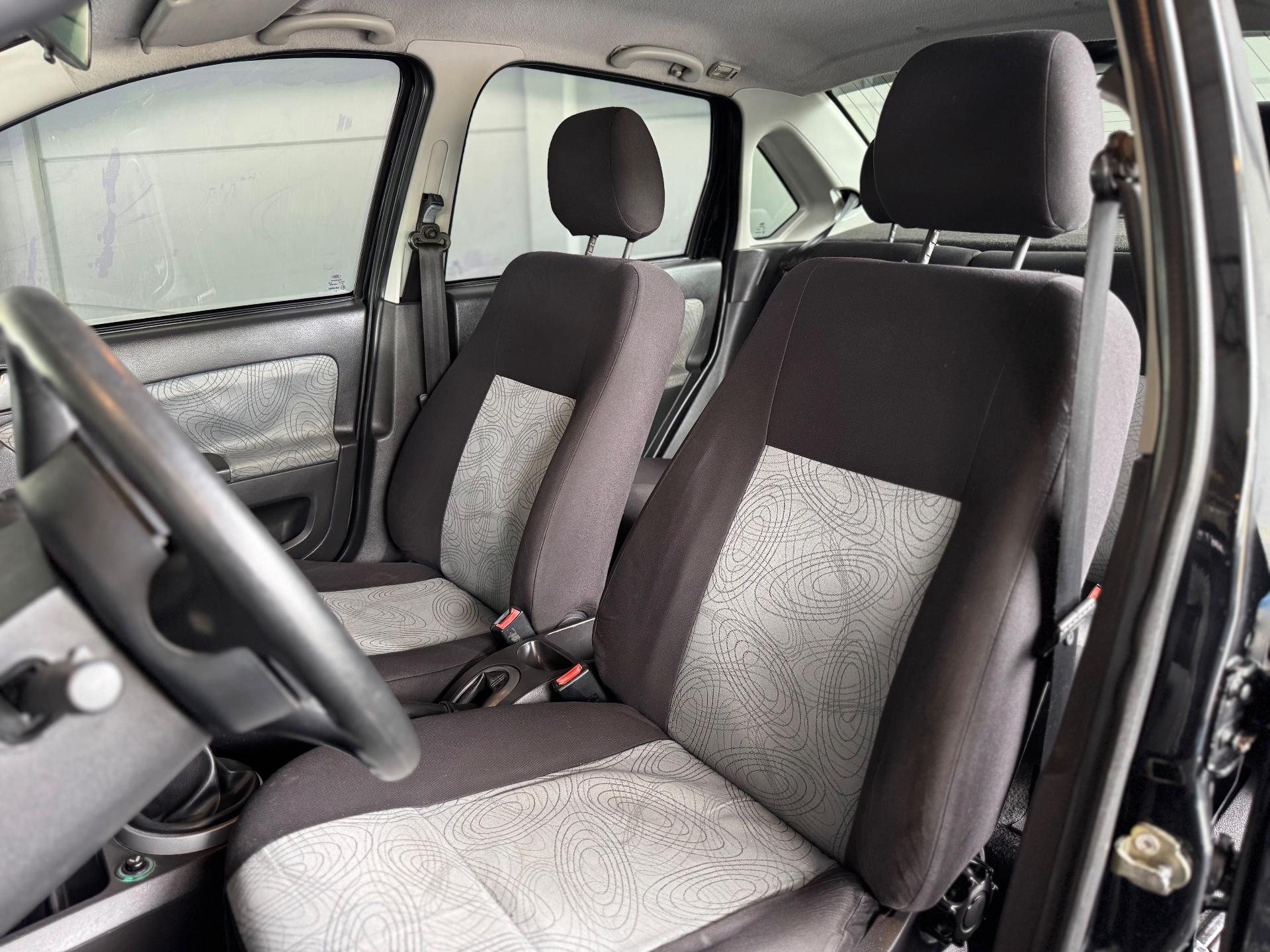 Foto número 420899 do veiculo