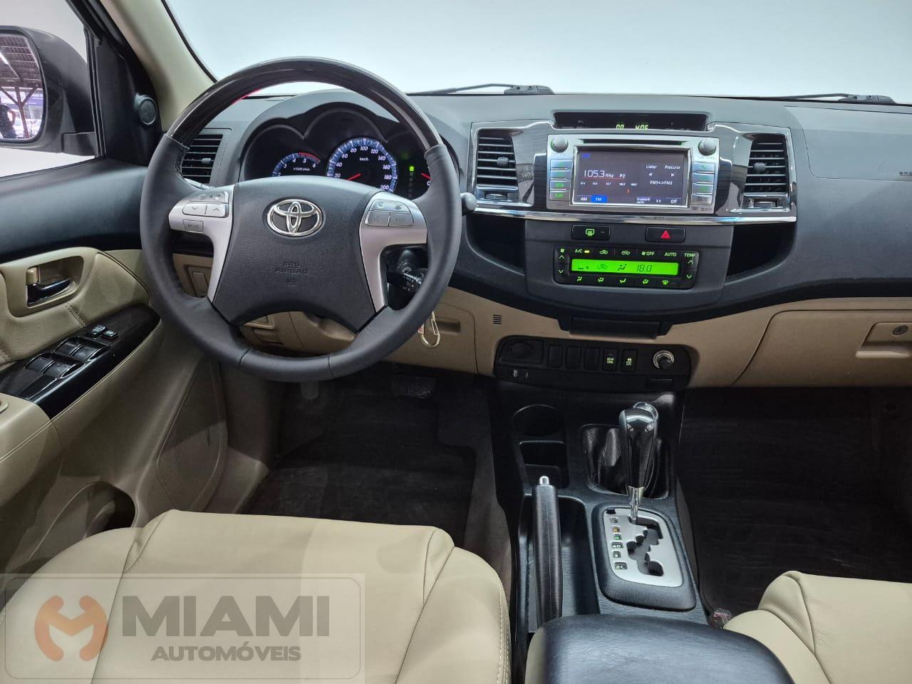 Foto número 415610 do veiculo