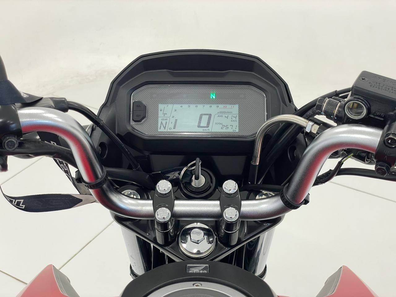 Foto número 415718 do veiculo