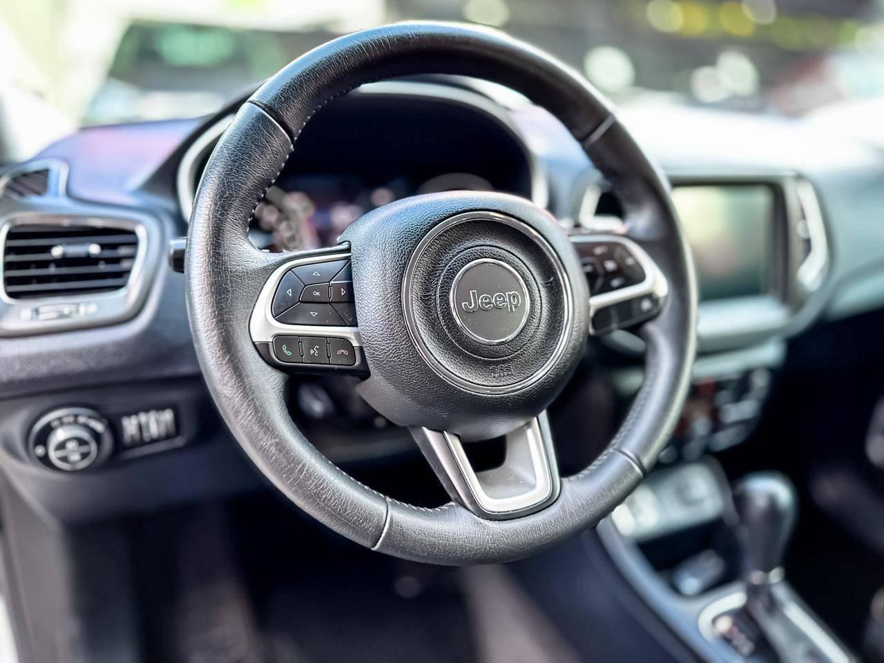 Foto número 411908 do veiculo