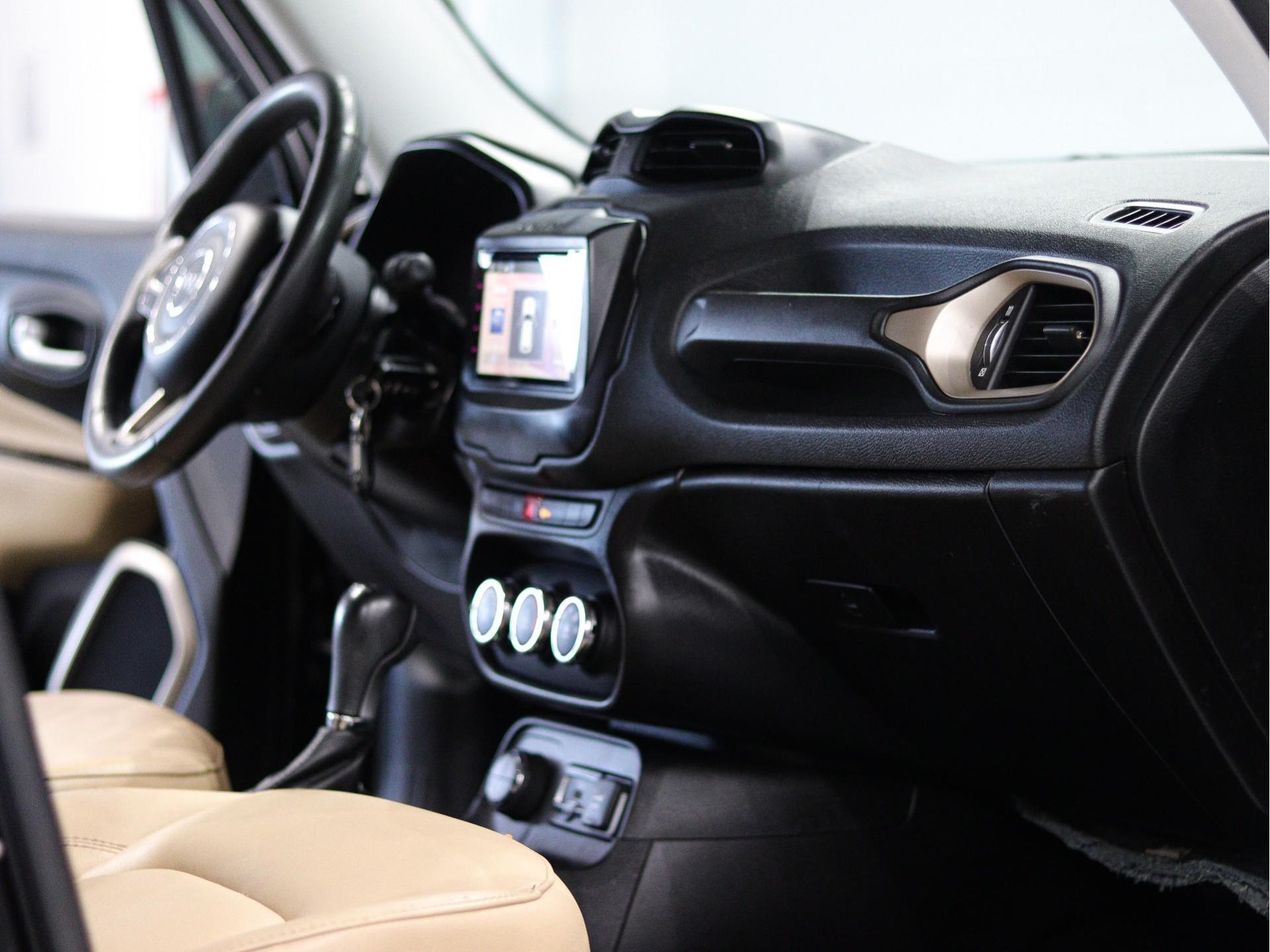 Foto número 422901 do veiculo