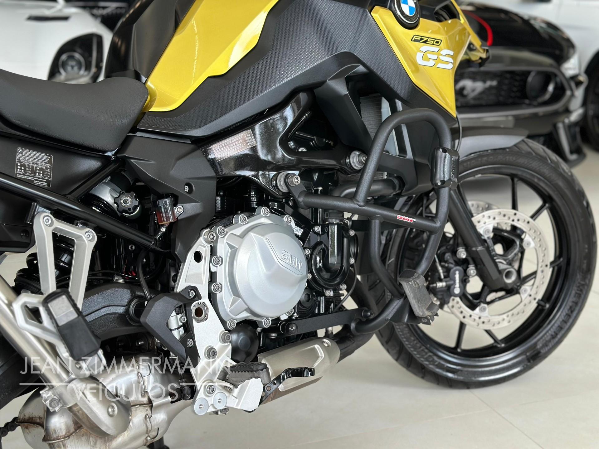 Foto número 400780 do veiculo