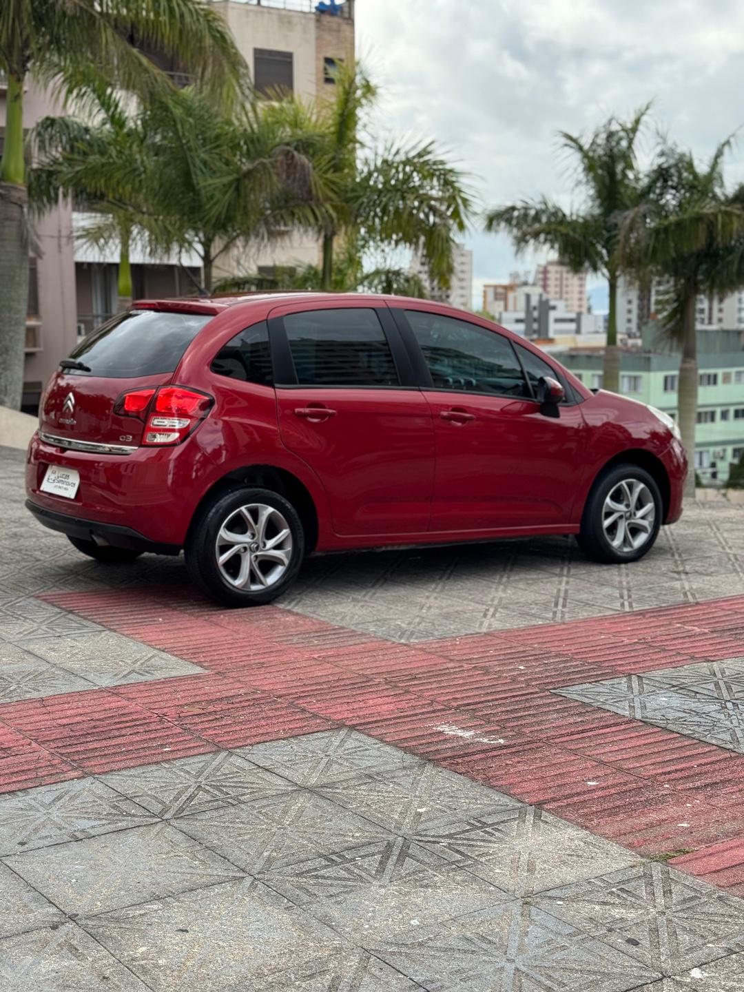 Foto número 423990 do veiculo