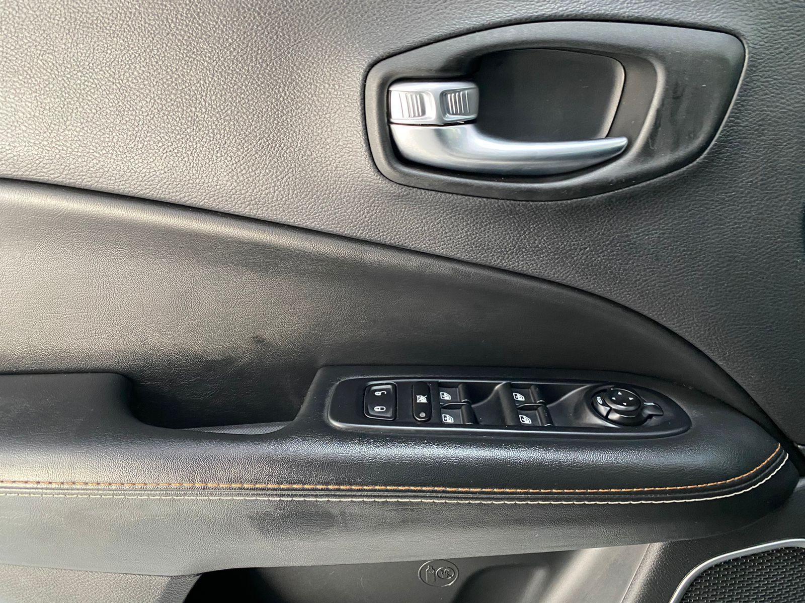 Foto número 422293 do veiculo