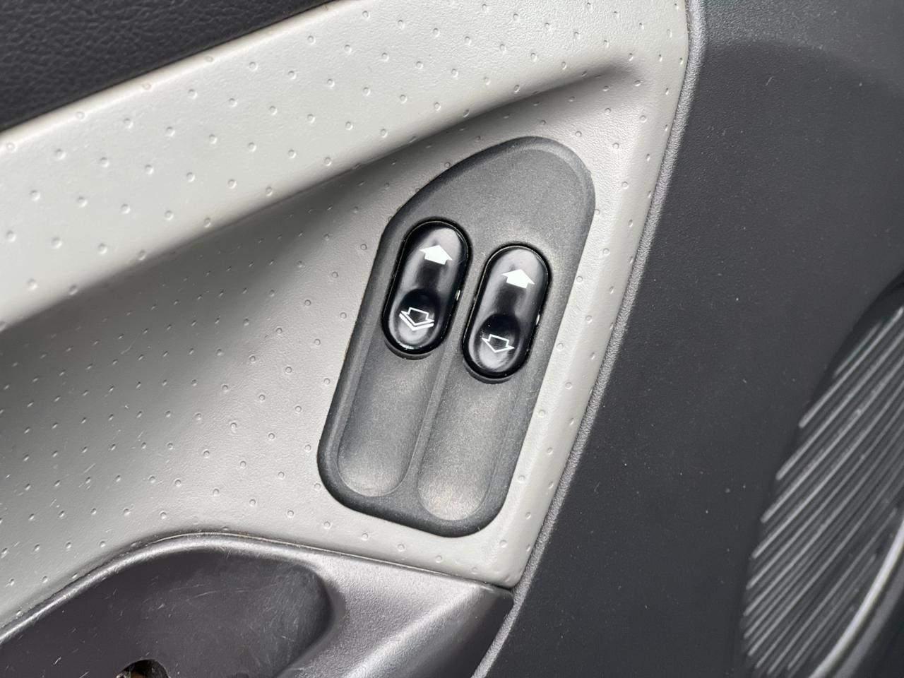 Foto número 421836 do veiculo