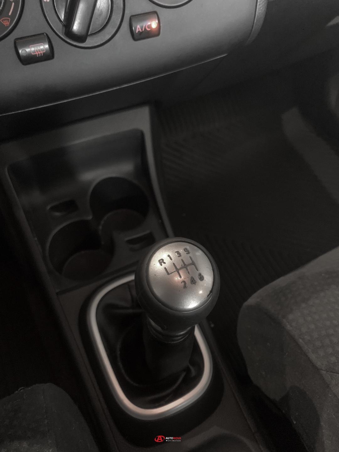 Foto número 439805 do veiculo