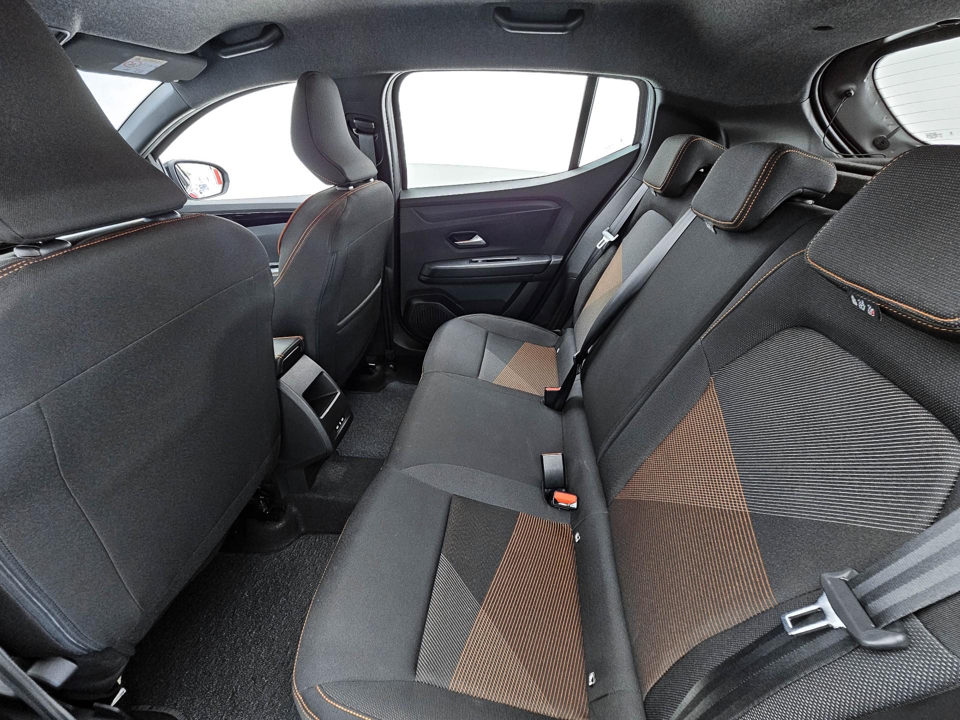 Foto número 418000 do veiculo