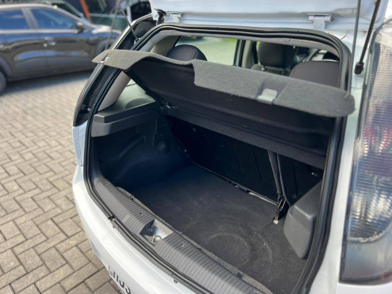 Foto número 410965 do veiculo