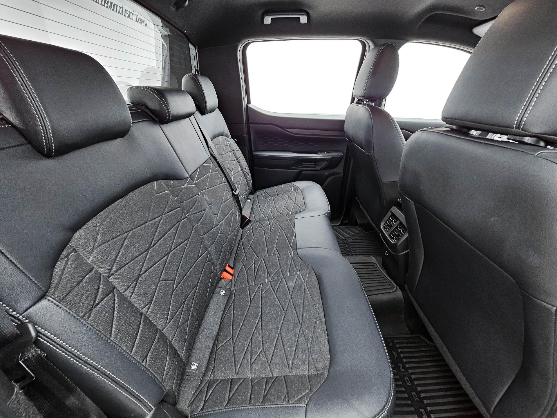 Foto número 401600 do veiculo