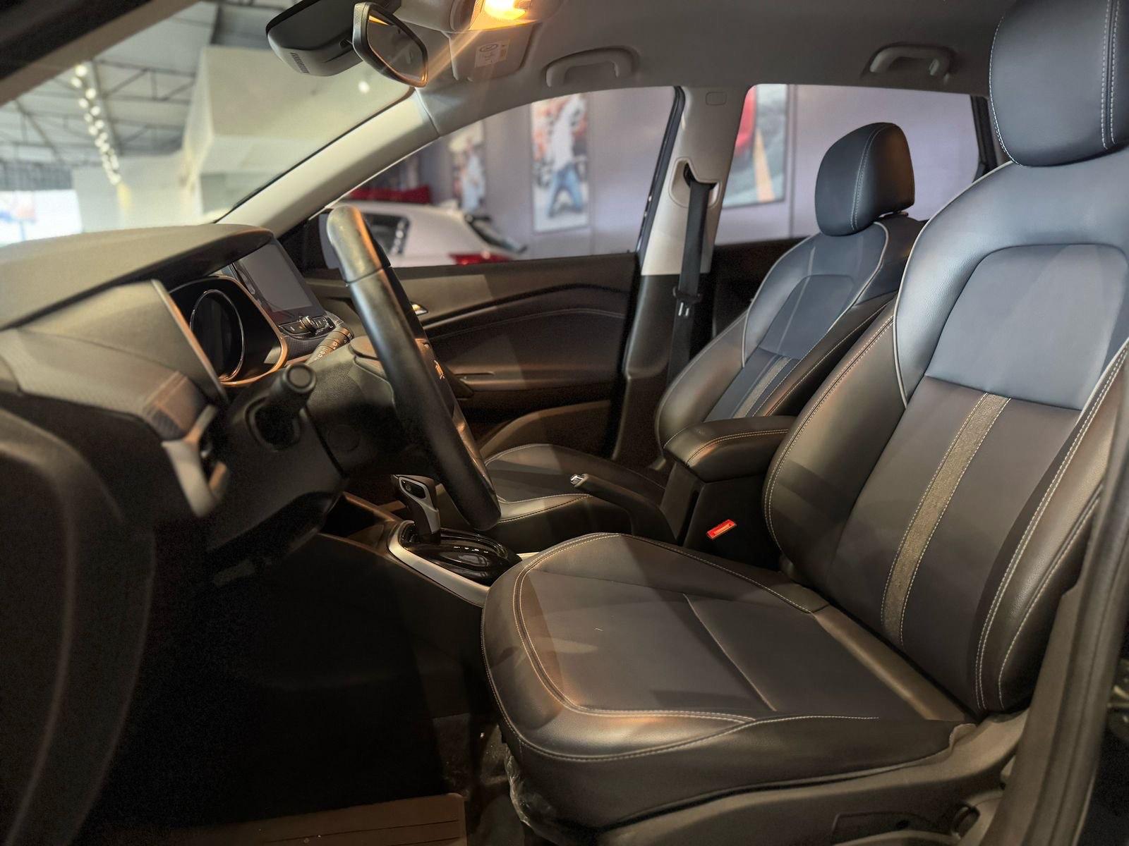 Foto número 414244 do veiculo