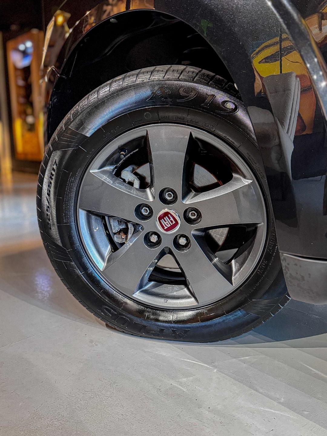 Foto número 432203 do veiculo