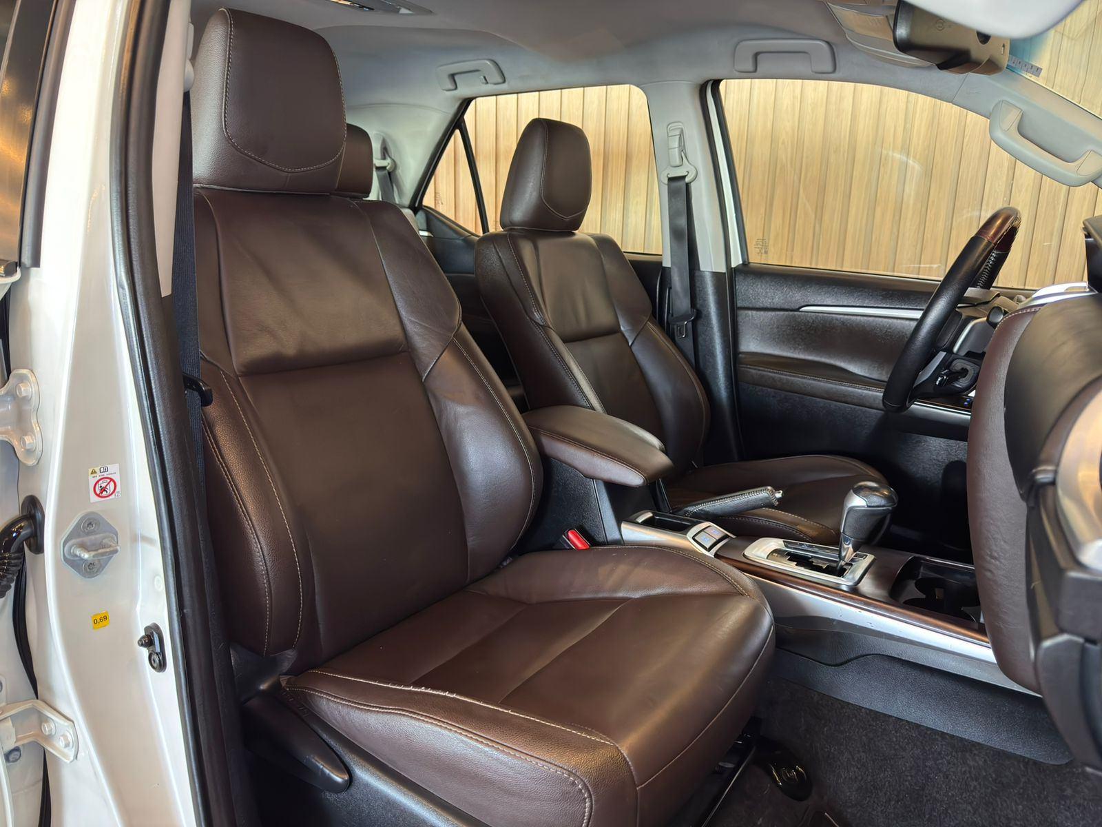 Foto número 403730 do veiculo