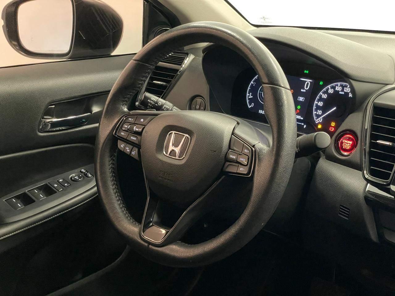 Foto número 404940 do veiculo