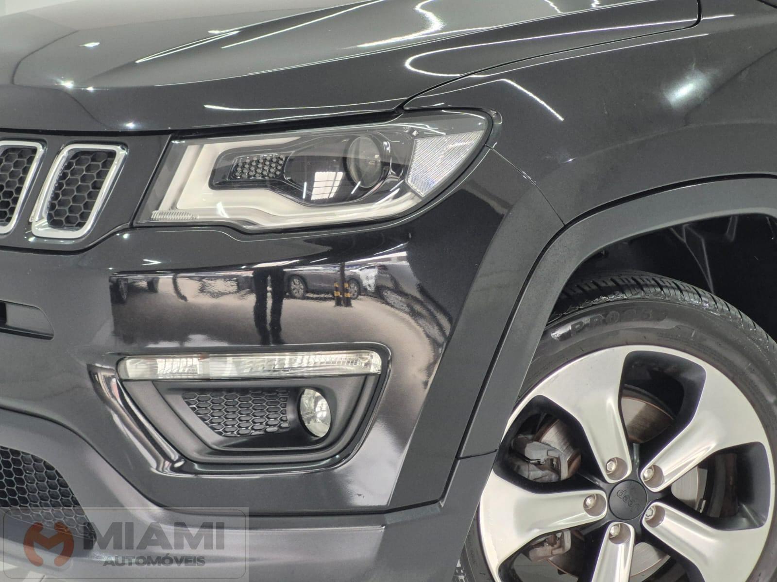 Foto número 421975 do veiculo