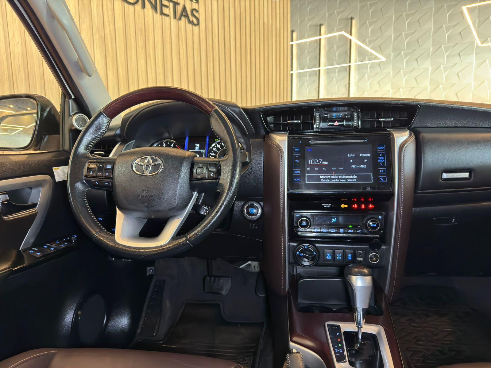 Foto número 403732 do veiculo