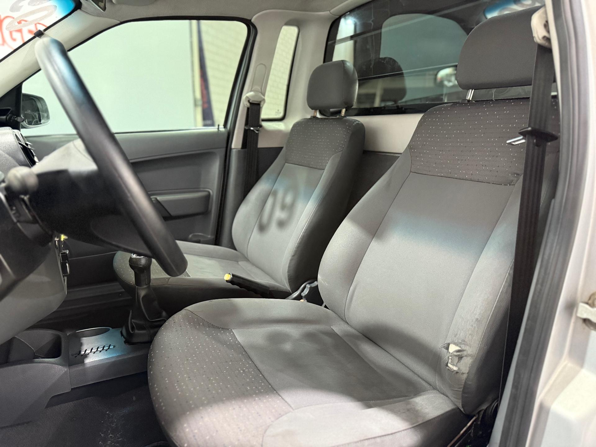 Foto número 421938 do veiculo