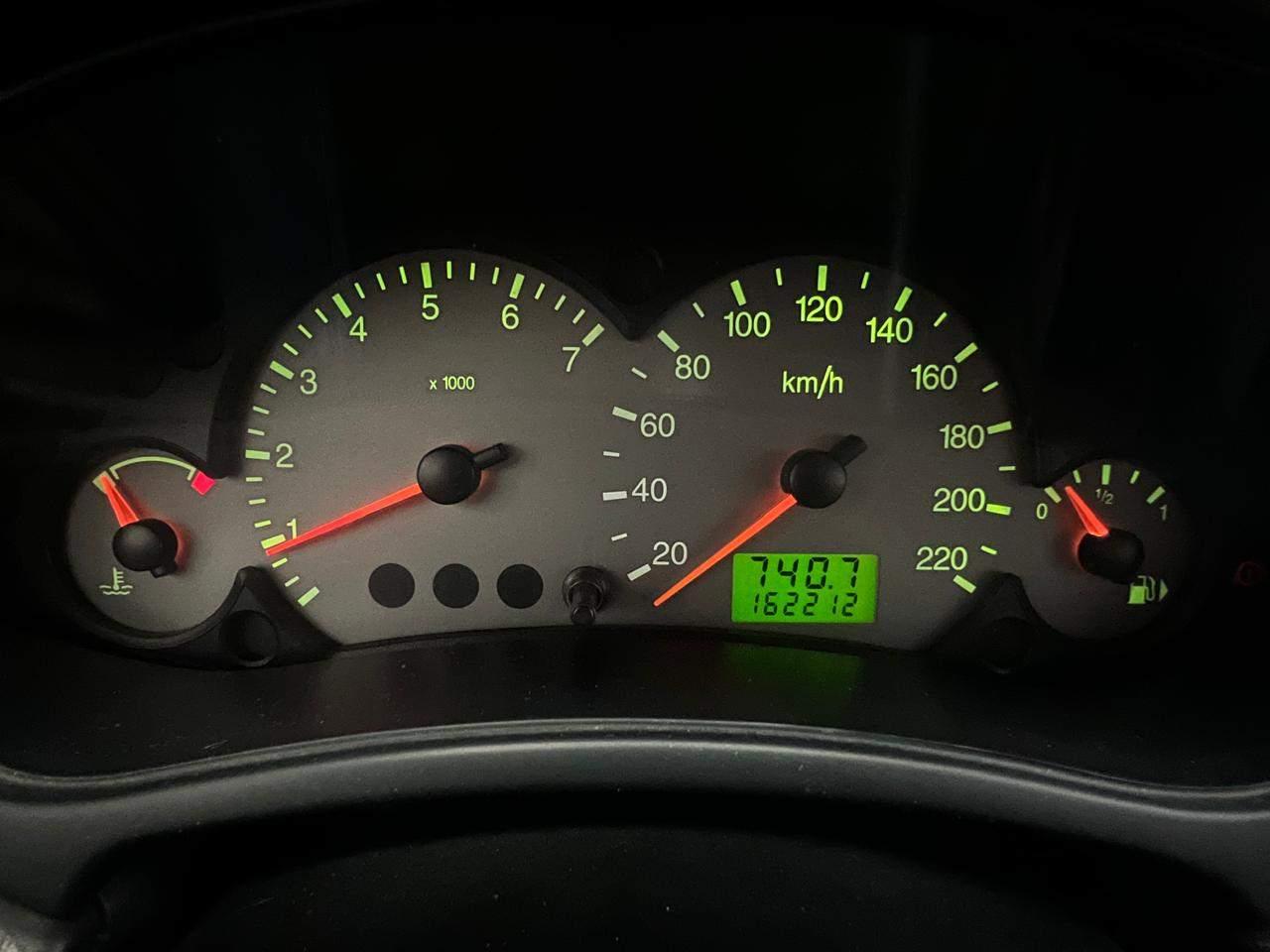 Foto número 417154 do veiculo