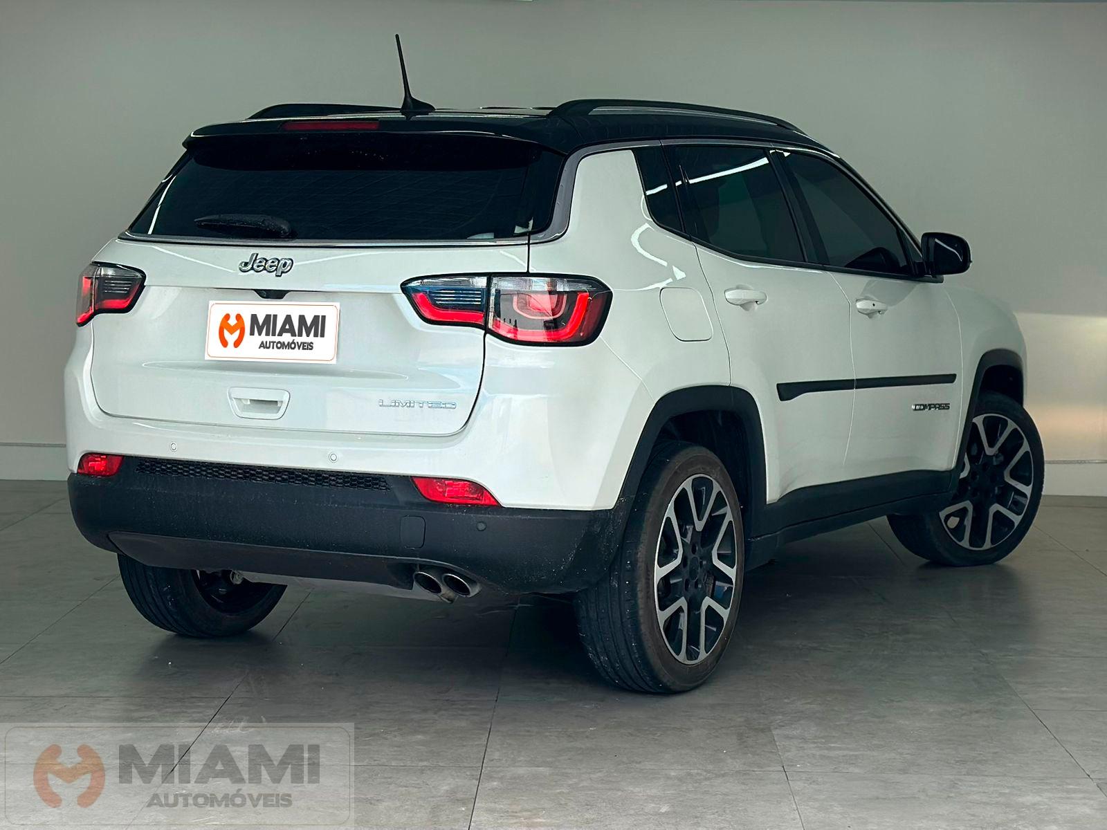 Foto número 417496 do veiculo