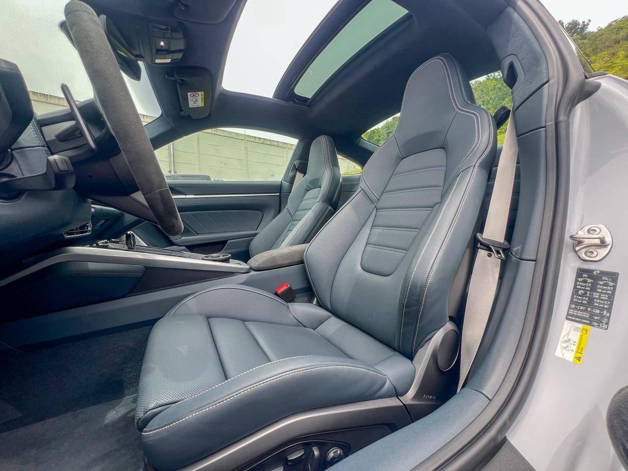 Foto número 421960 do veiculo