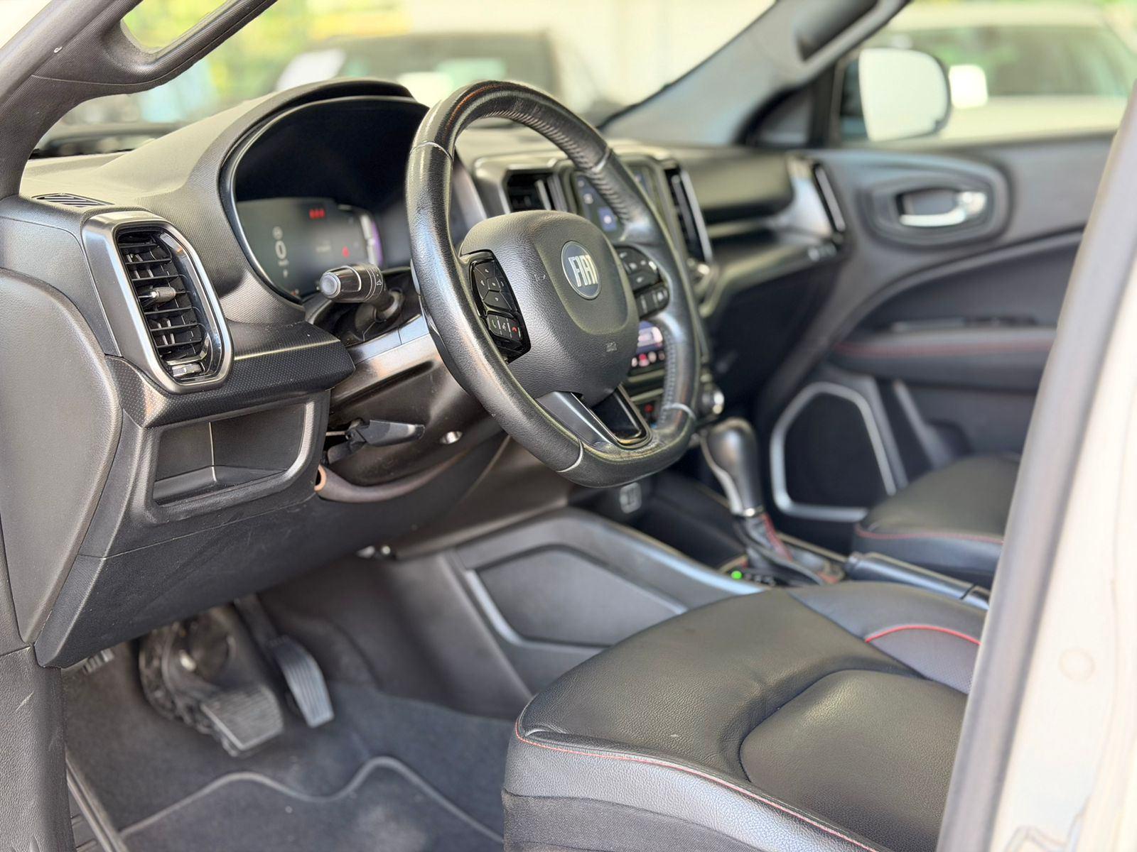 Foto número 420277 do veiculo