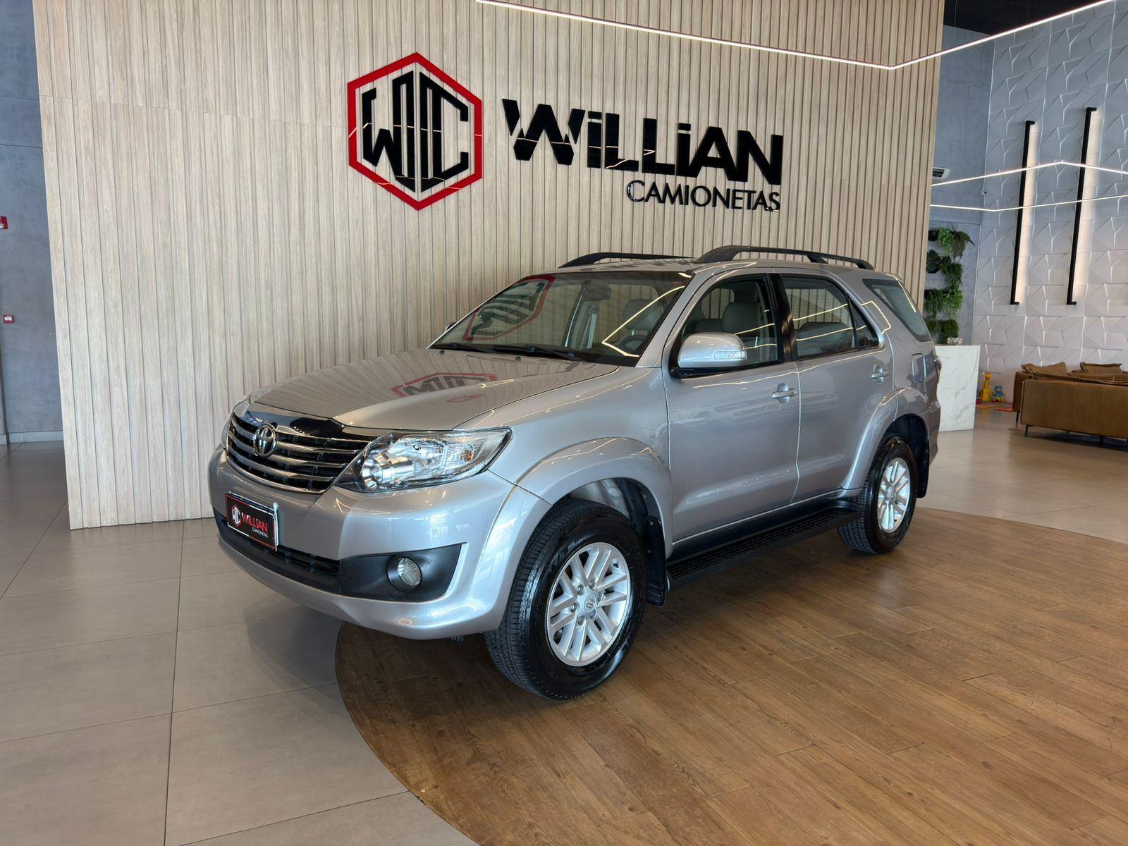 Foto número 434698 do veiculo