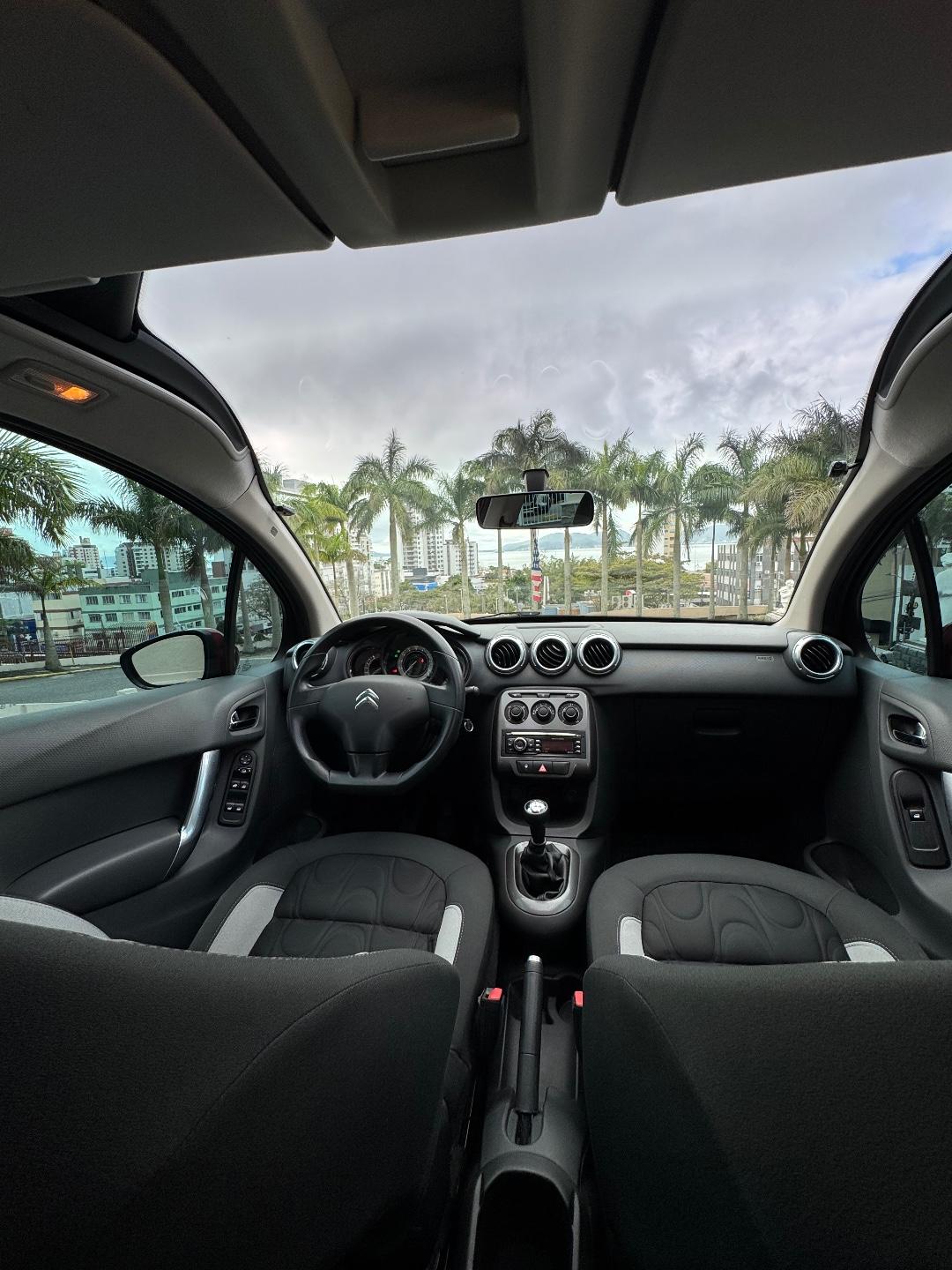 Foto número 423998 do veiculo