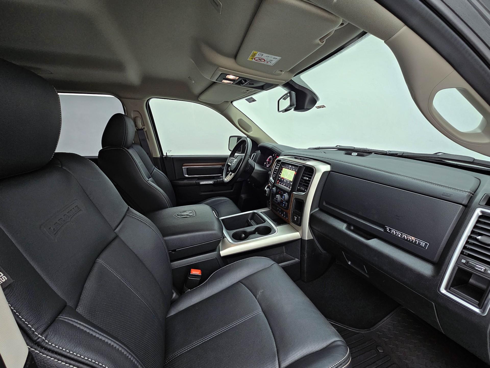 Foto número 415999 do veiculo