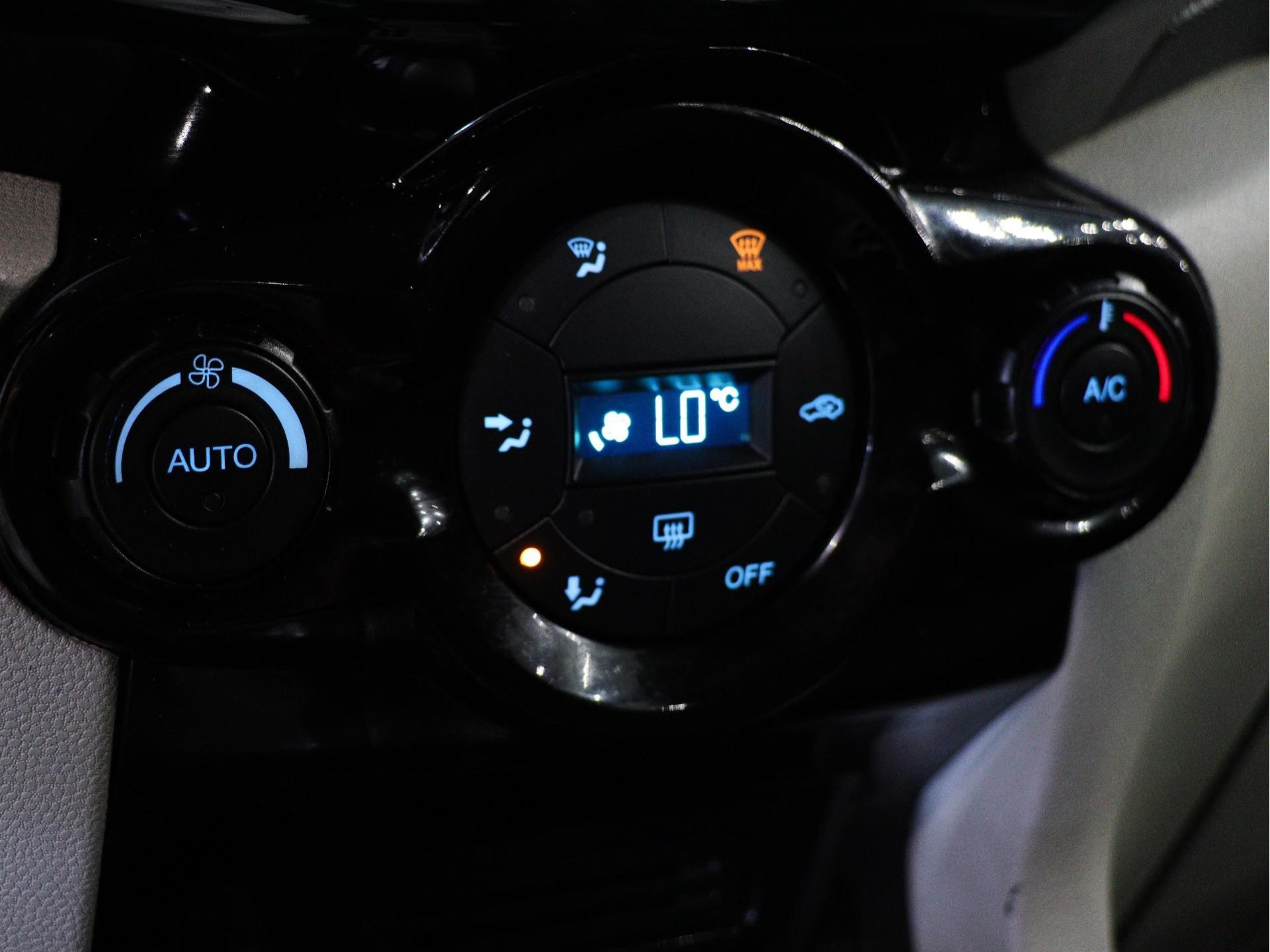 Foto número 422978 do veiculo