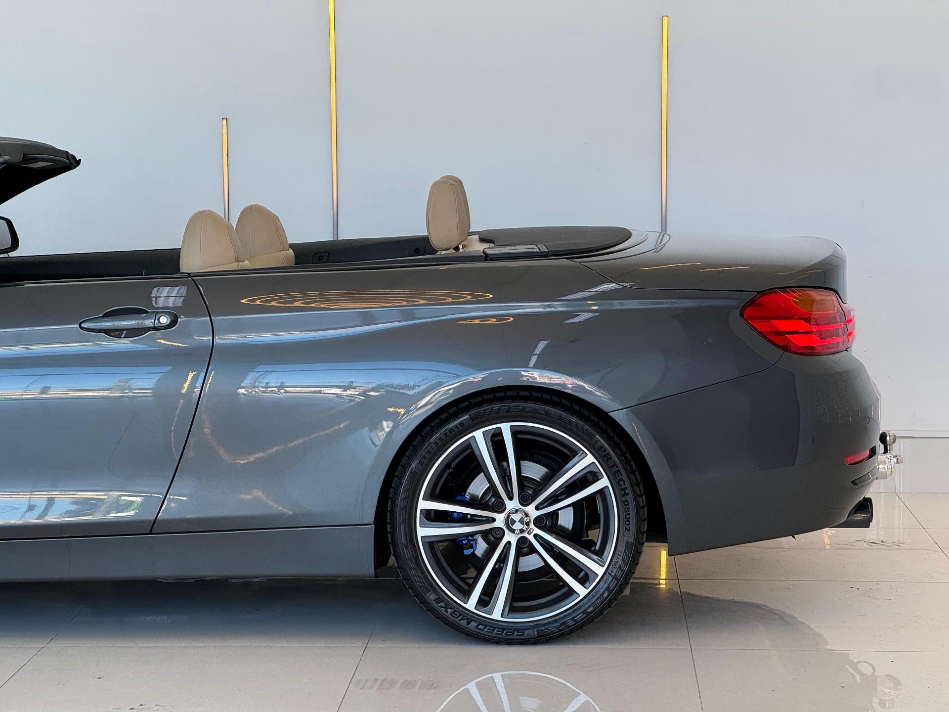 Foto número 421385 do veiculo