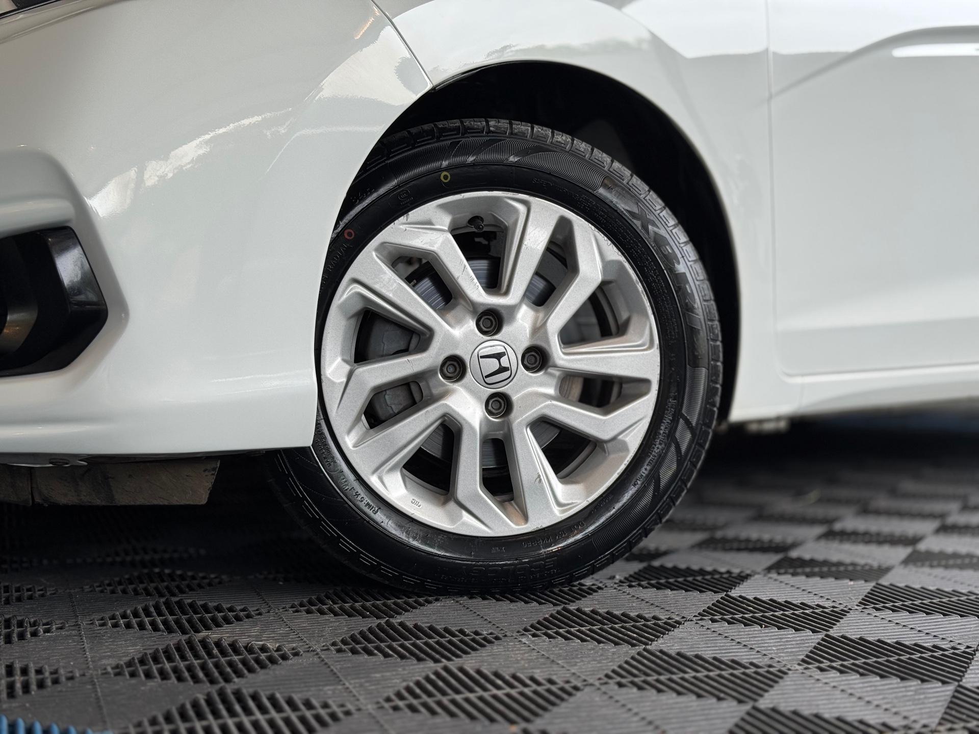 Foto número 421813 do veiculo